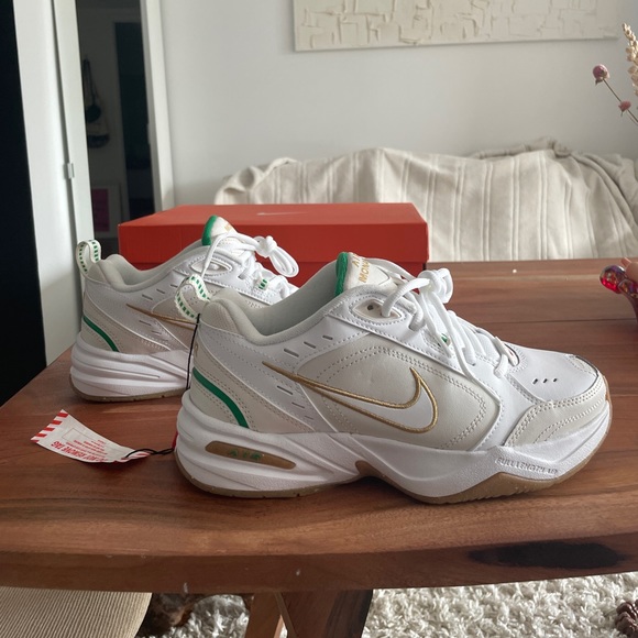 Nike Air Monarch IV 'White Lucky Green Gold' size women’s 8, men’s 7 - Picture 6 of 9